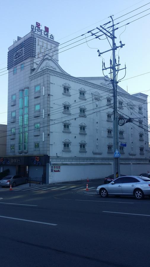 Midas Motel Тэгу Экстерьер фото